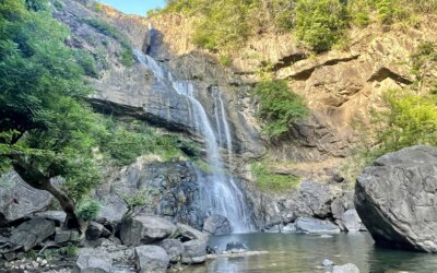 panama – Birding, chasing waterfalls & making friends